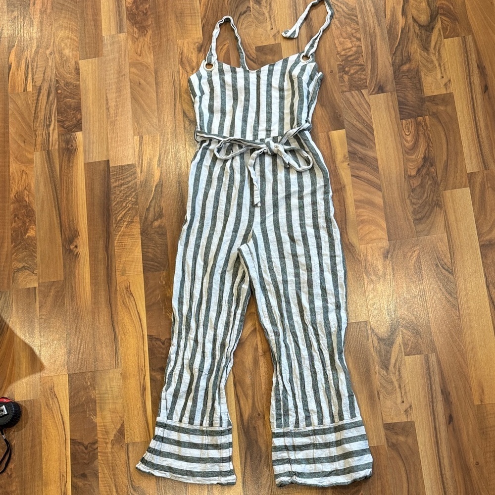 Romeo & Juliet Couture green and beige Striped Jumpsuit